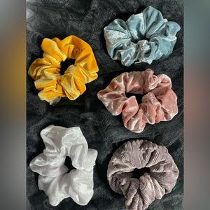 Claires 5 pack scrunchies